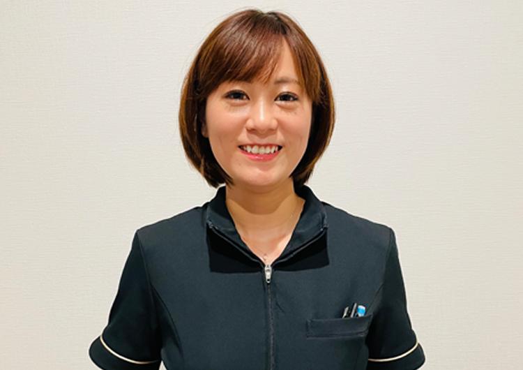 石井 まり